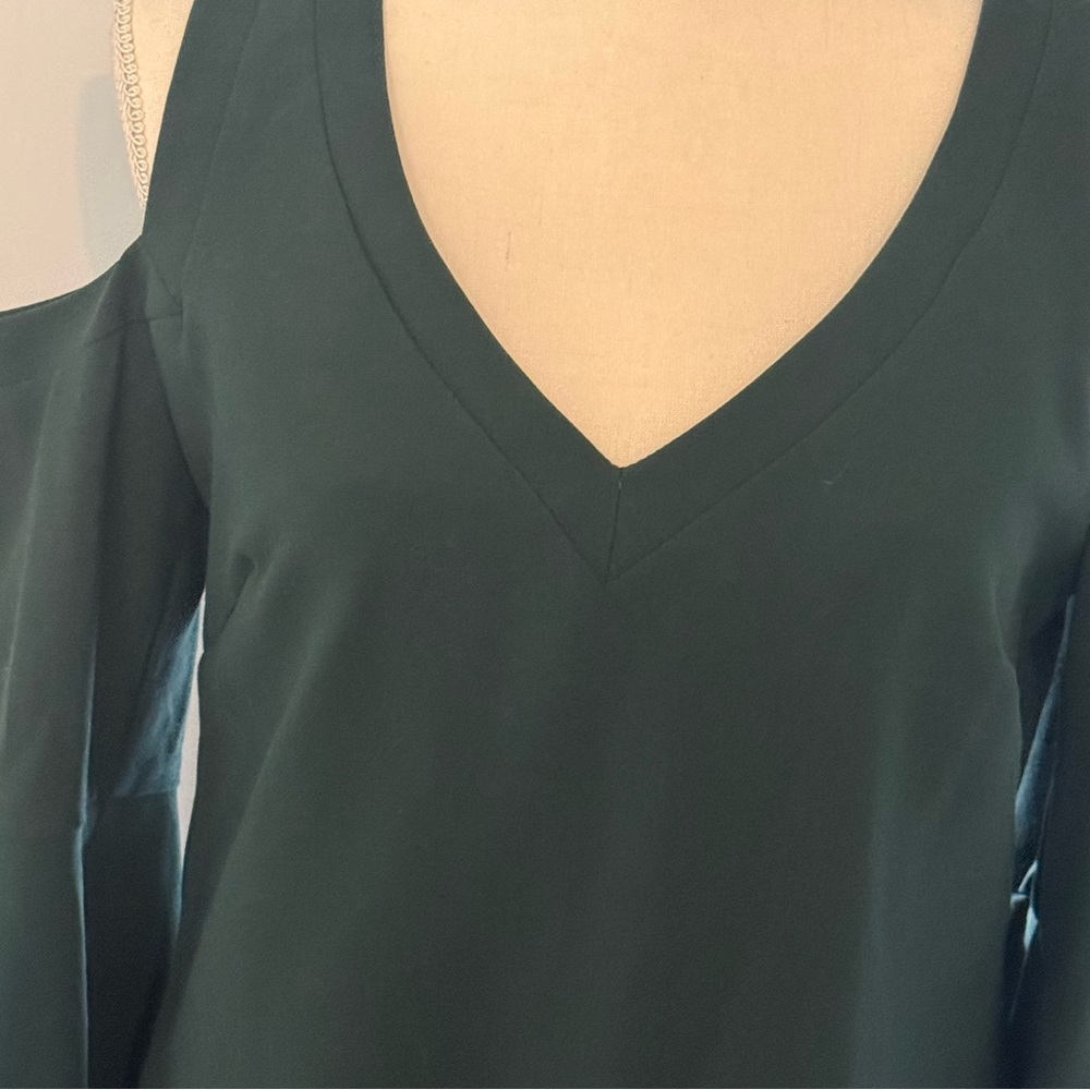 Trina Turk Cocktail Midi Cold Shoulder Dress – Size 6 - Picture 3 of 9